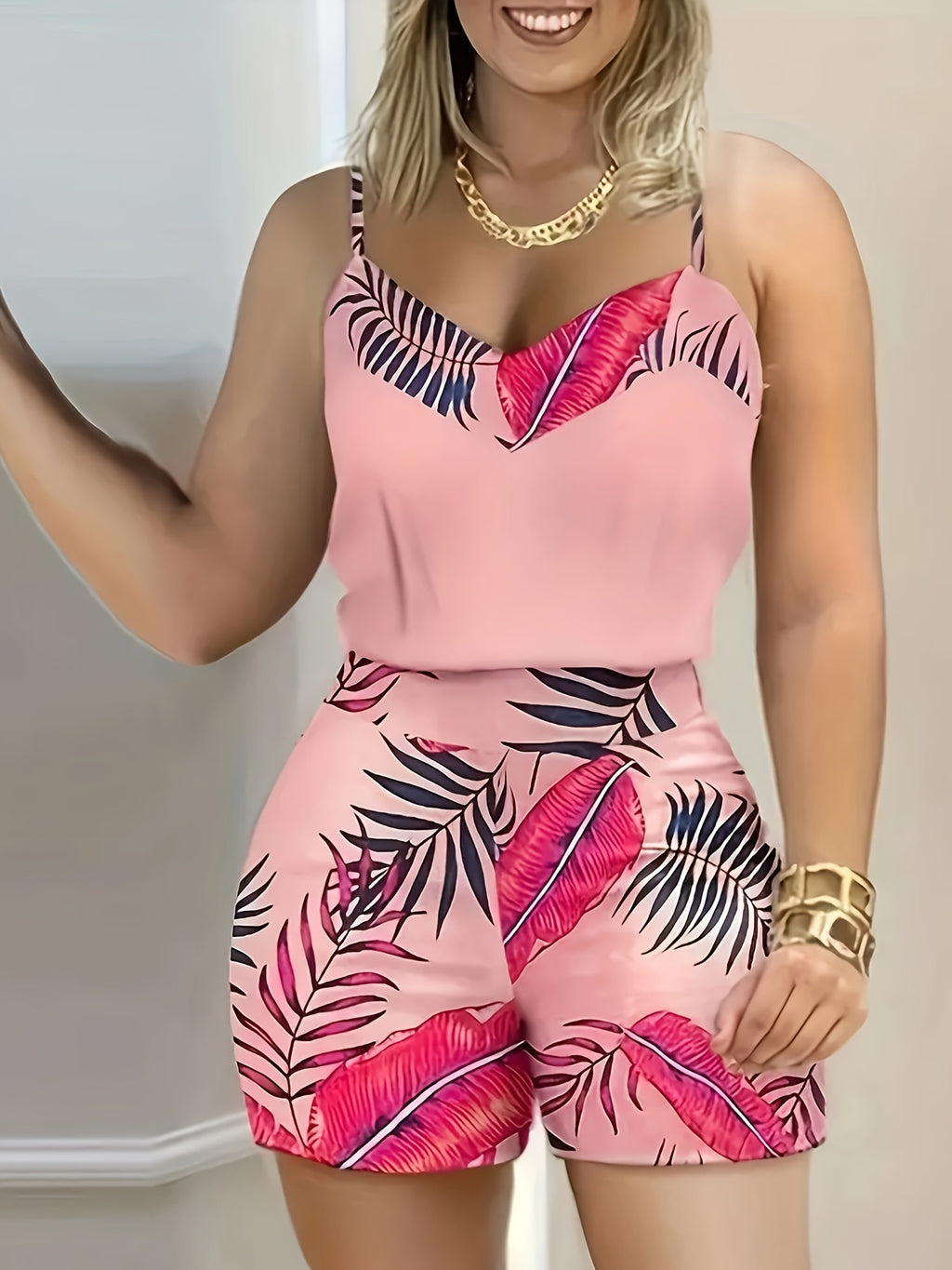 Women'S Tropical Print Two-Piece Casual Spring\u002FSummer Outfit - Sleeveless Strapless Top & High-Waisted Shorts, Vibrant Green & Black Leaf Design, Stylish Cut, Allseason Wear|Tropical Print Design|Stylish Cutout, Tropical Print Shorts