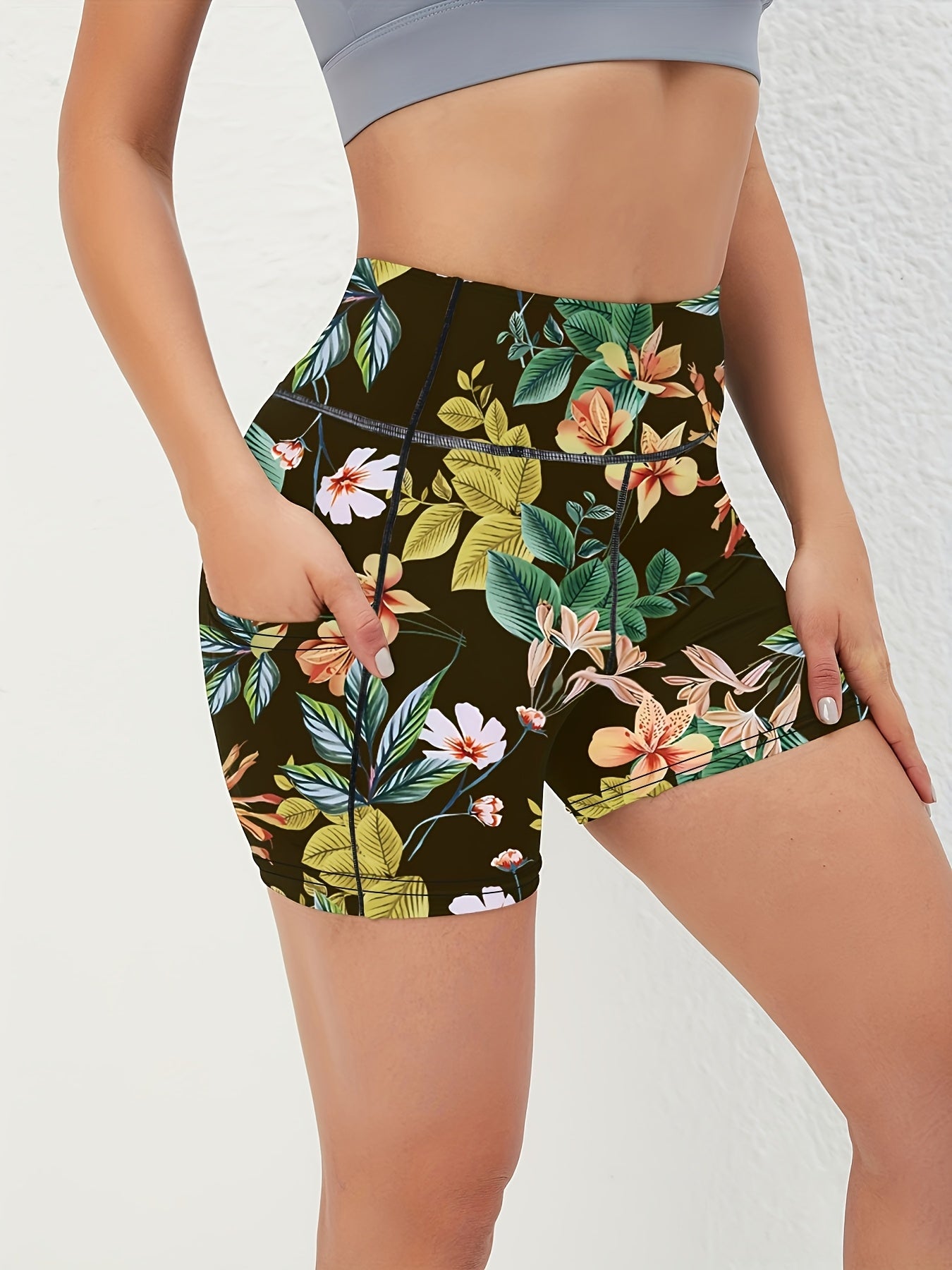 3pcs Women'S High-Waist Yoga Shorts with Pockets - Stretchy, Breathable & Moisture-Wicking Activewear in Vibrant Floral Prints for Fitness, Running, and Casual Attir
