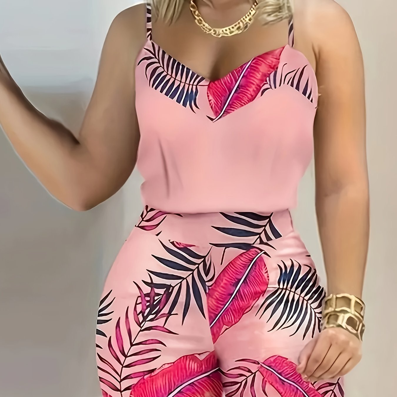 Women'S Tropical Print Two-Piece Casual Spring\u002FSummer Outfit - Sleeveless Strapless Top & High-Waisted Shorts, Vibrant Green & Black Leaf Design, Stylish Cut, Allseason Wear|Tropical Print Design|Stylish Cutout, Tropical Print Shorts